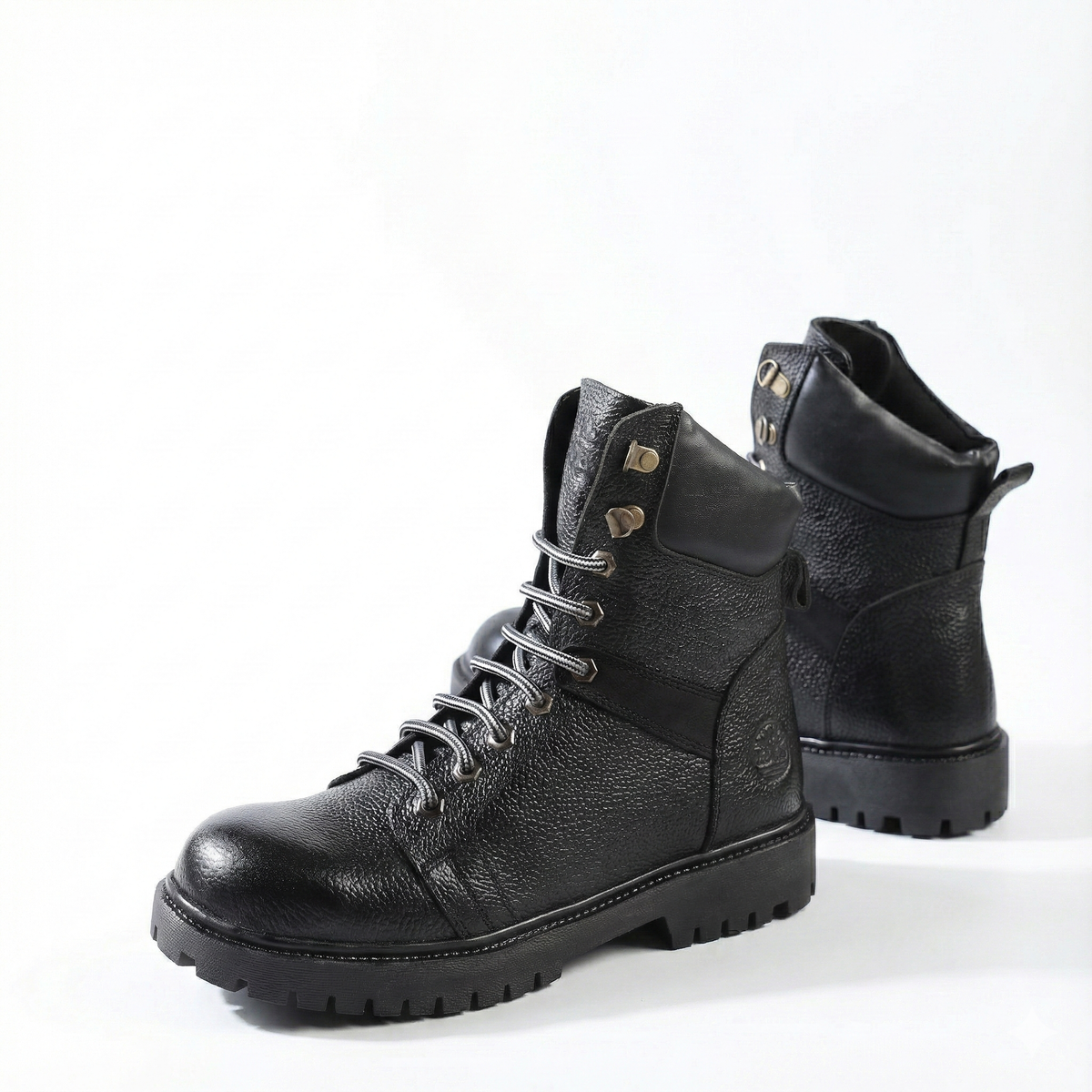 سيفتي ( الابطال ) اسود  جلد طبيعي ومقدمة حديد SF-15