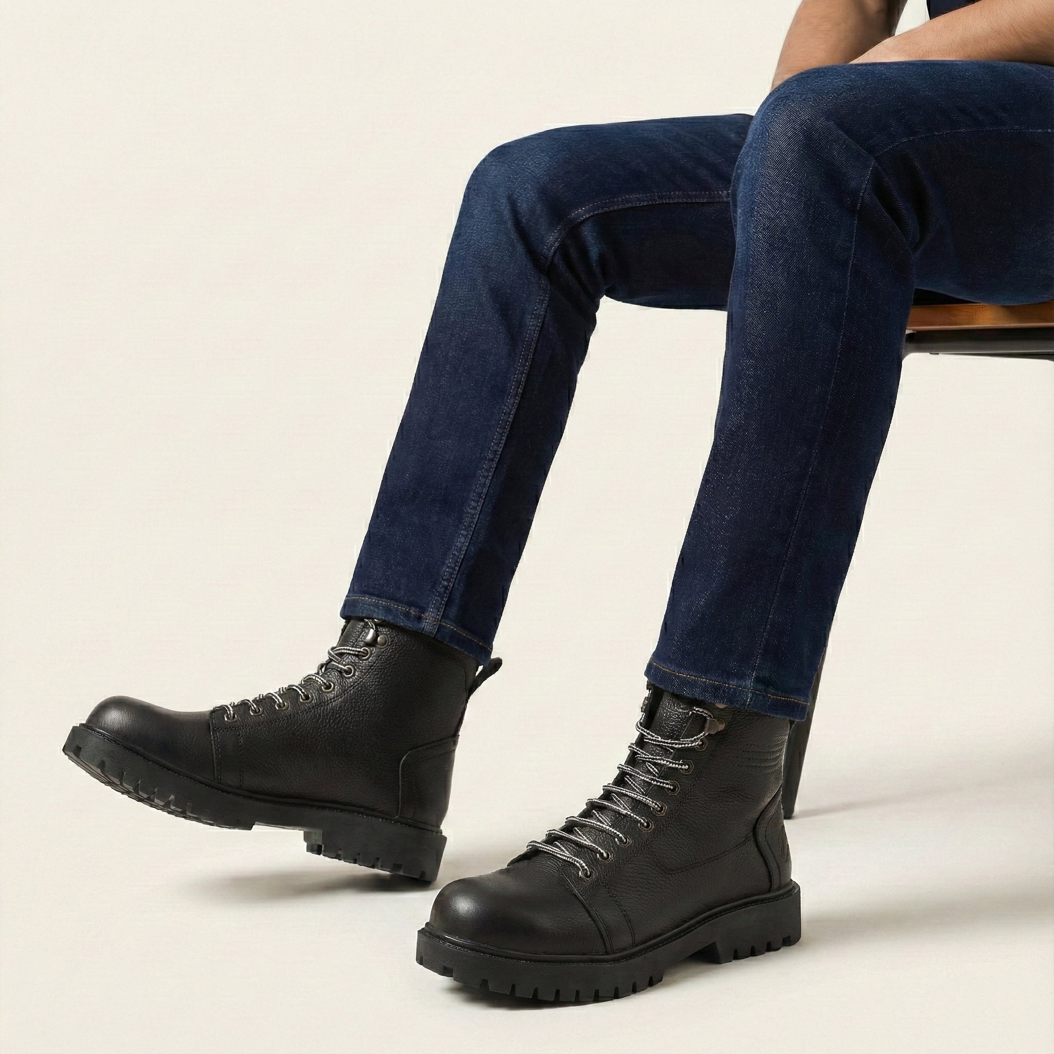 سيفتي ( القائد )  بدون سوسته اسود جلد طبيعي ومقدمة حديد SF-01